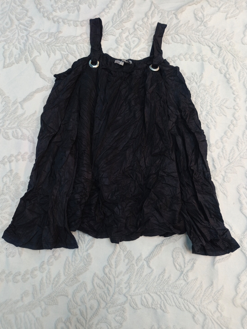 Black Charlotte Russe Top