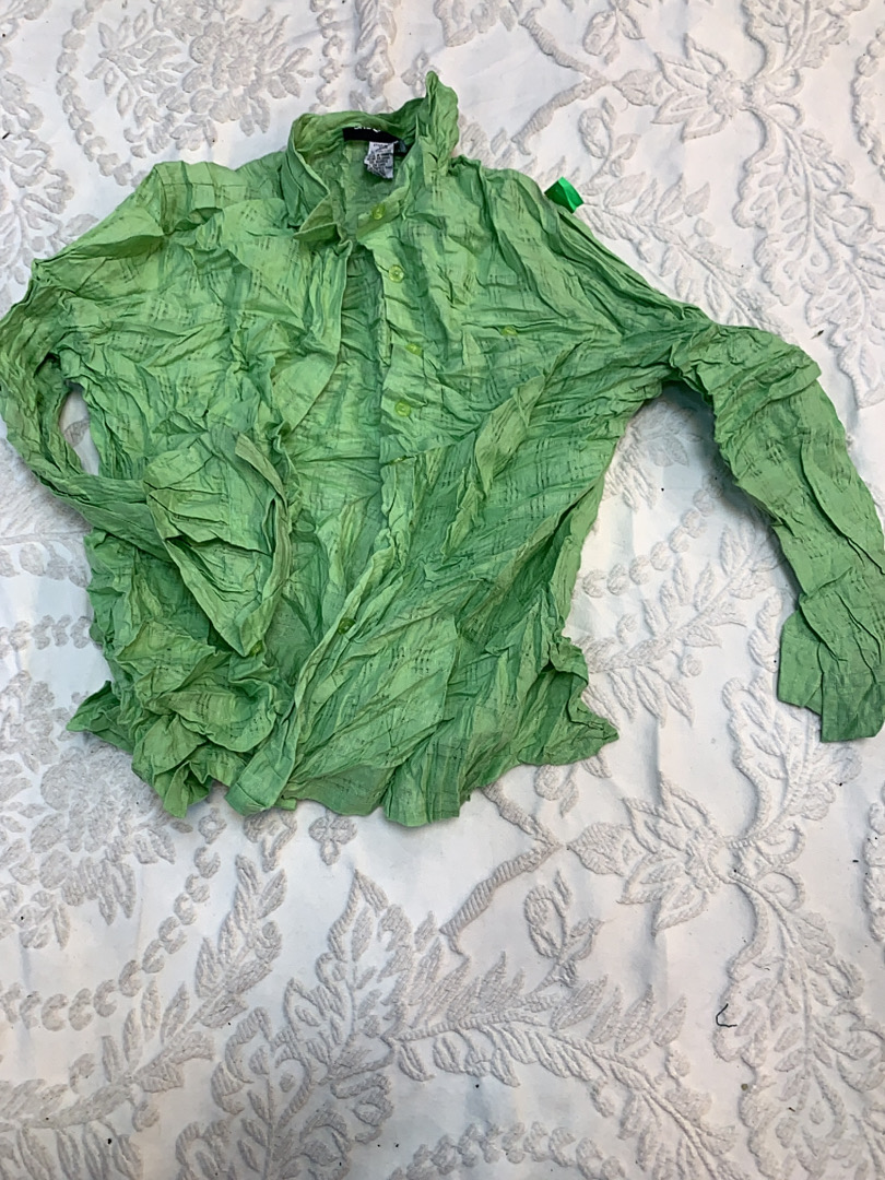 リネングリーンブラウス