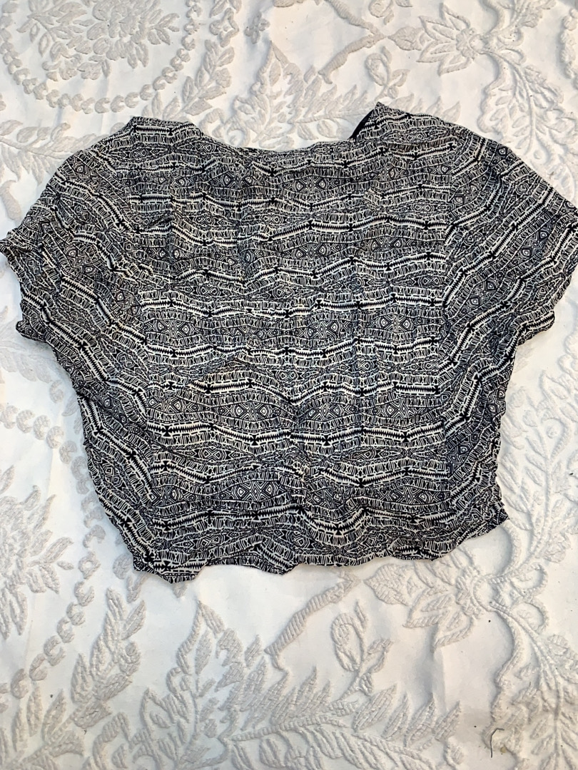 Noah Cropped Top