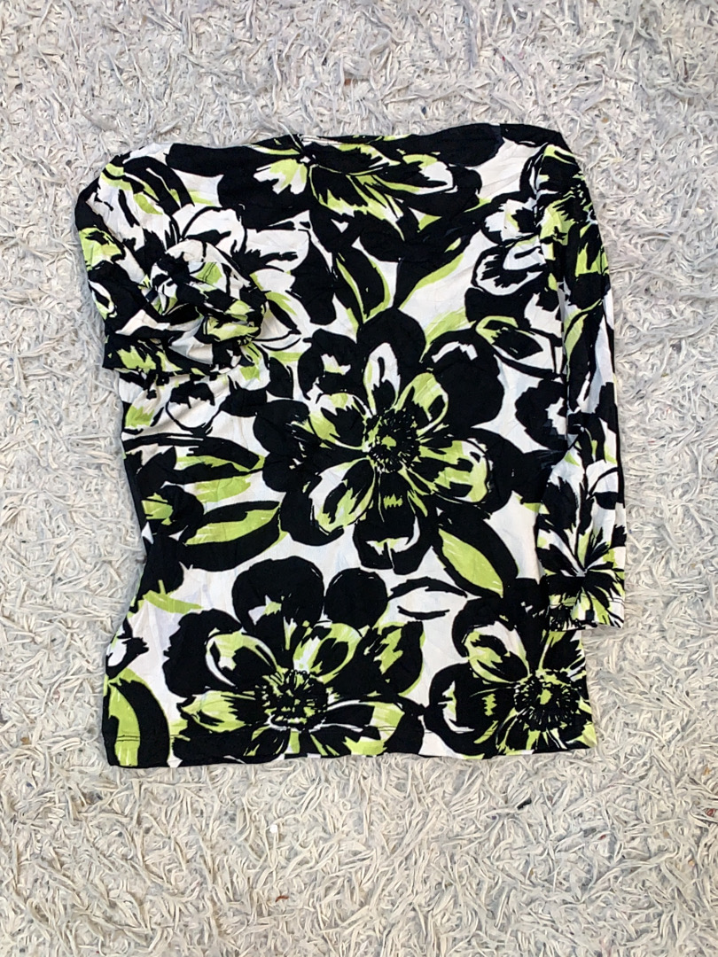 Blouse with Floral Pattern