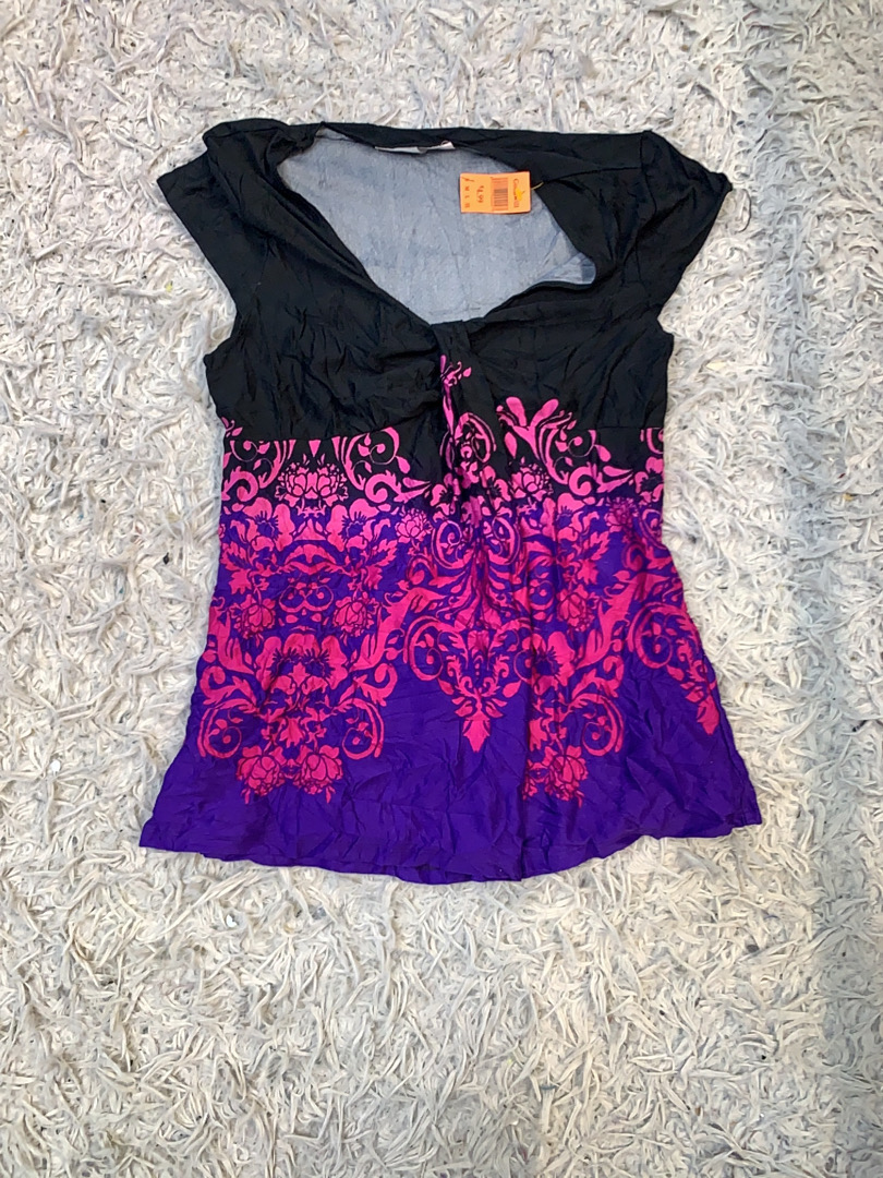 Blouse with Floral Pattern