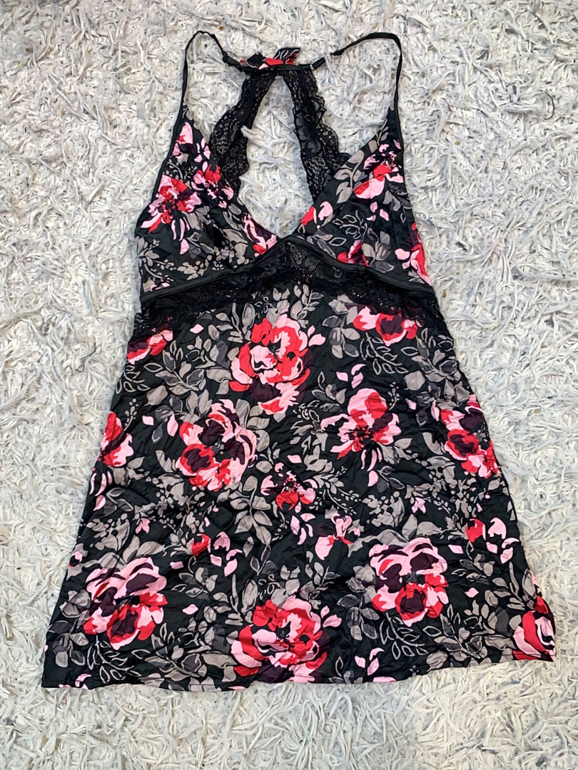 Chemise en dentelle florale pour femmes