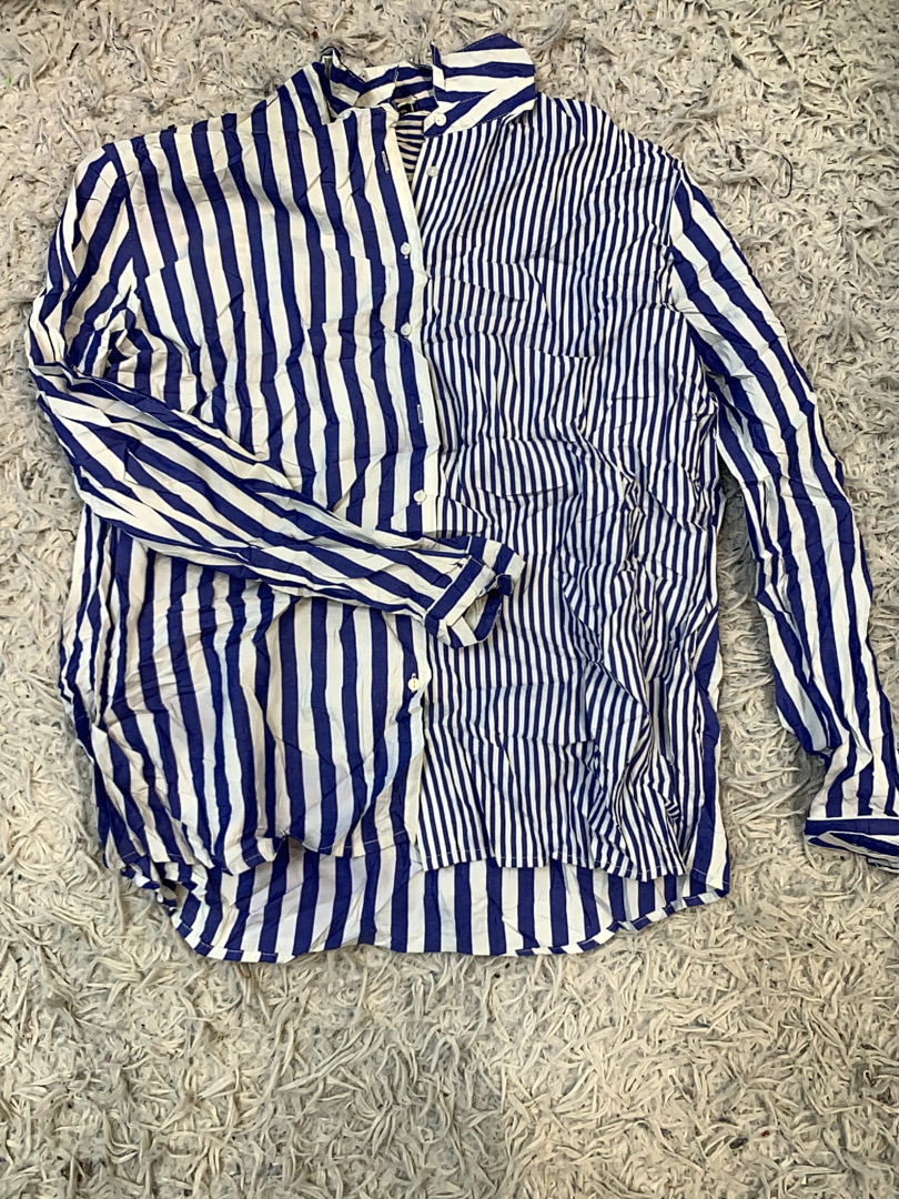 Blau-weiß gestreipes Hemd