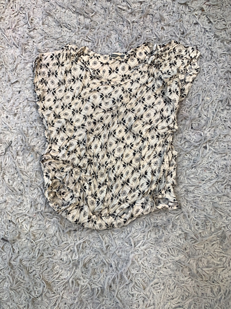 「ウィメンズブラウス」