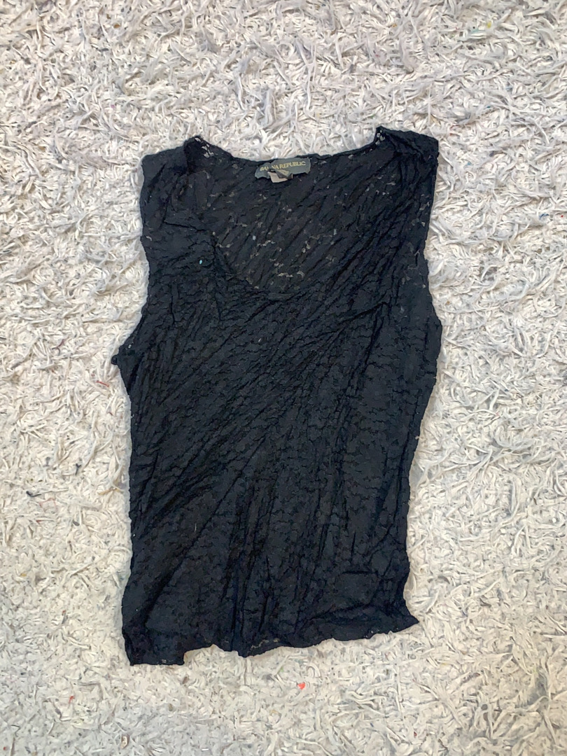 Banana Republic Blusa Regata de Renda Preta