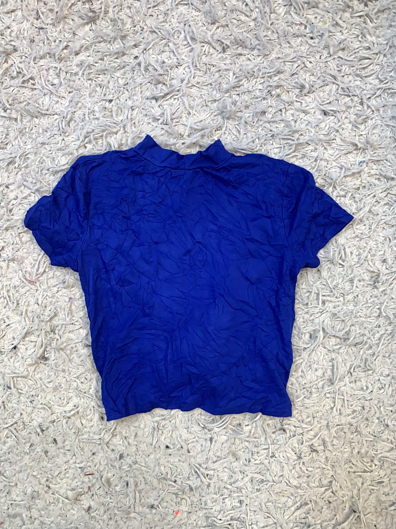 Disco Eet Cropped Twist Back Top