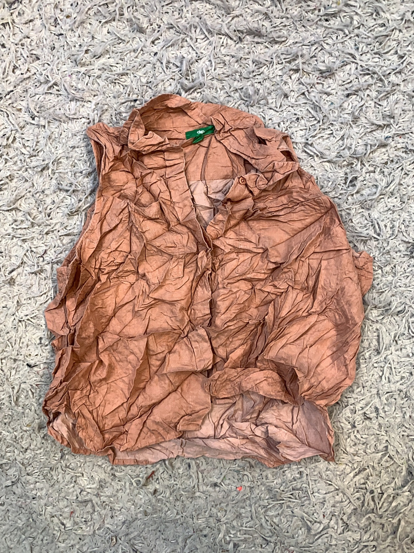 Top sem mangas franzido Dip