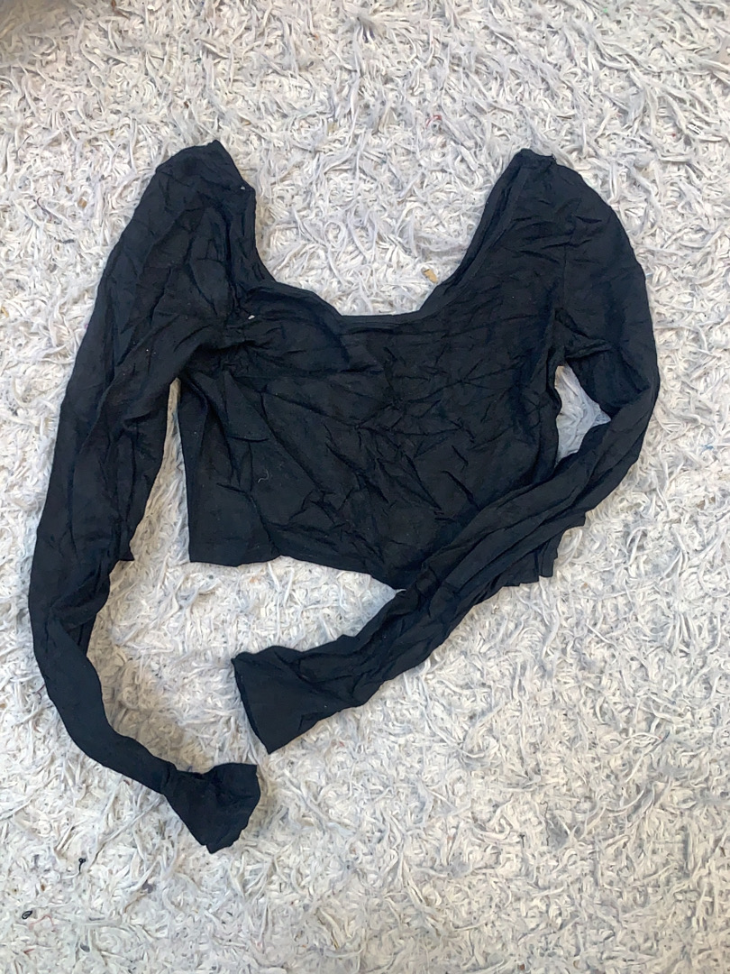 Blusa Preta Off-Shoulder Forever 21