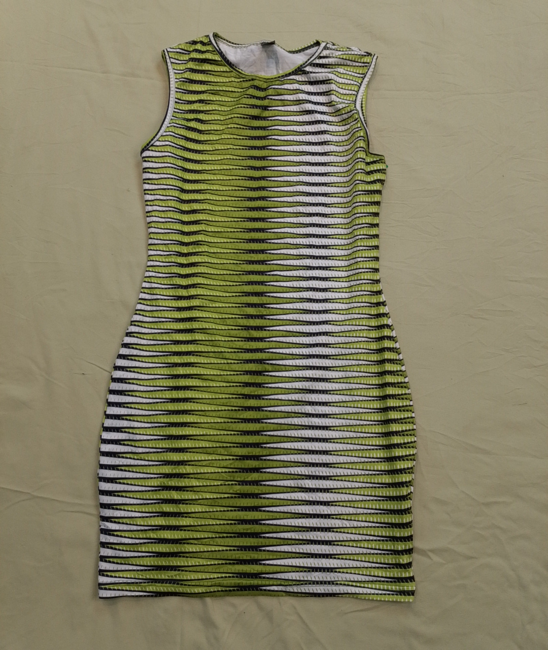 SHEIN Grünes Gestreiftes Kleid