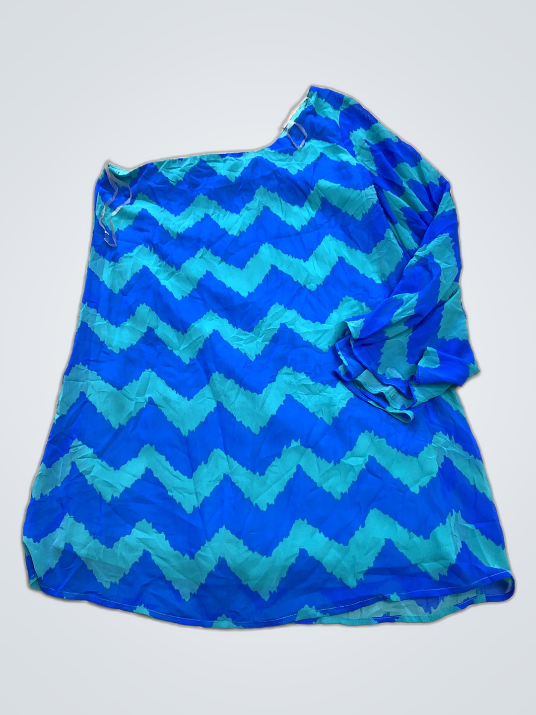 Top a zigzag blu
