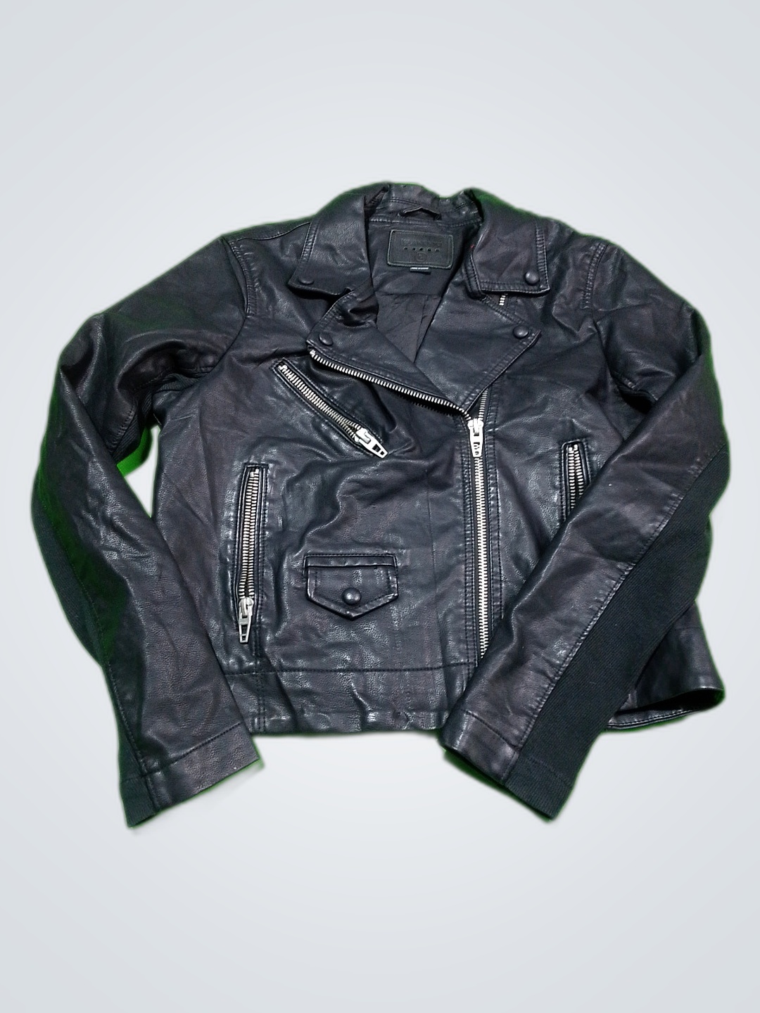 Chaqueta de cuero negra