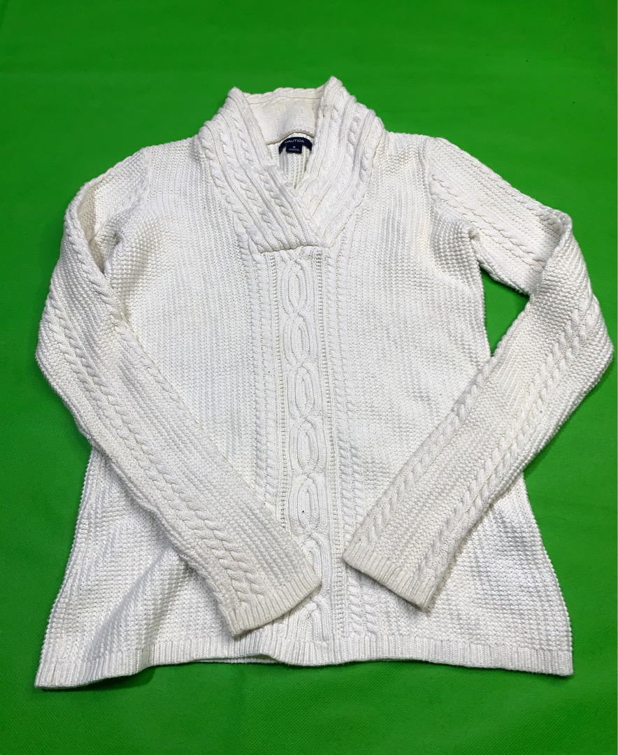 Nautica White Cable Knit Sweater