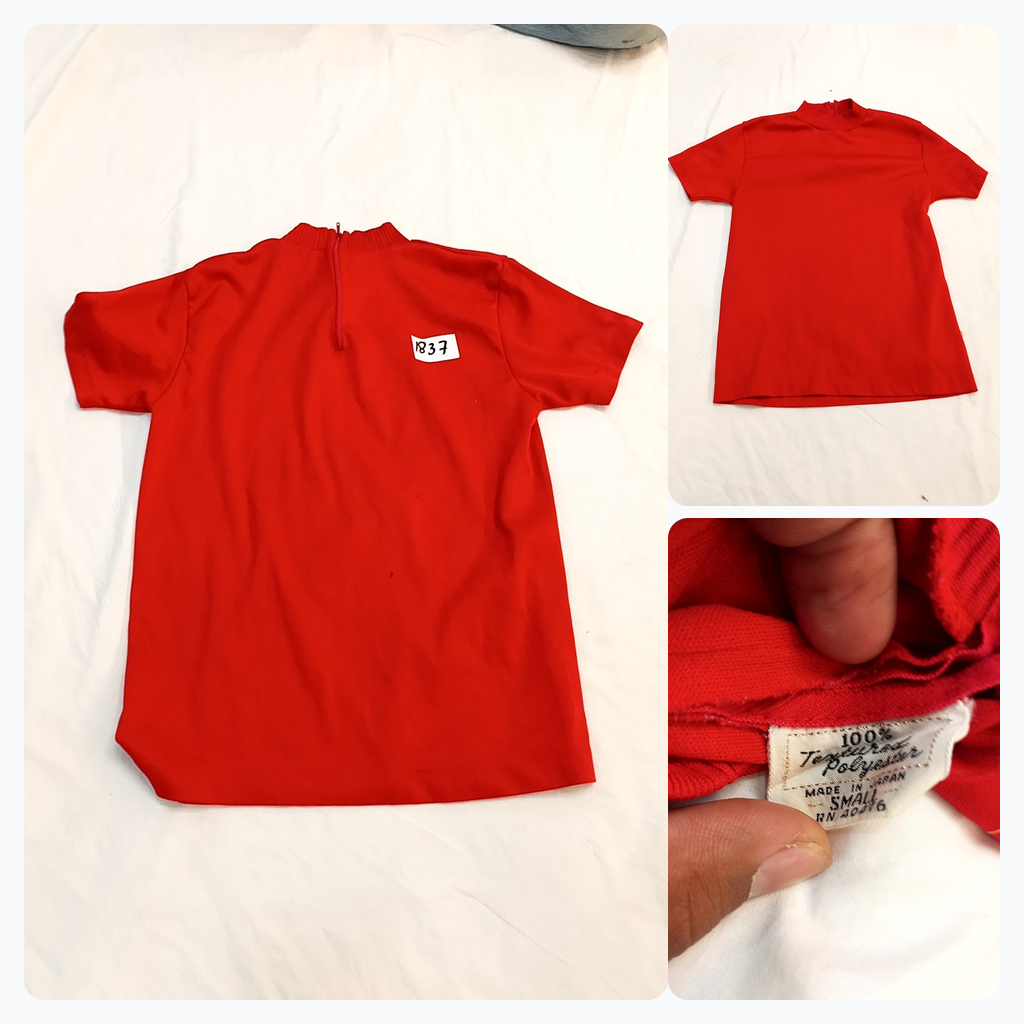 Red Short Sleeve Top