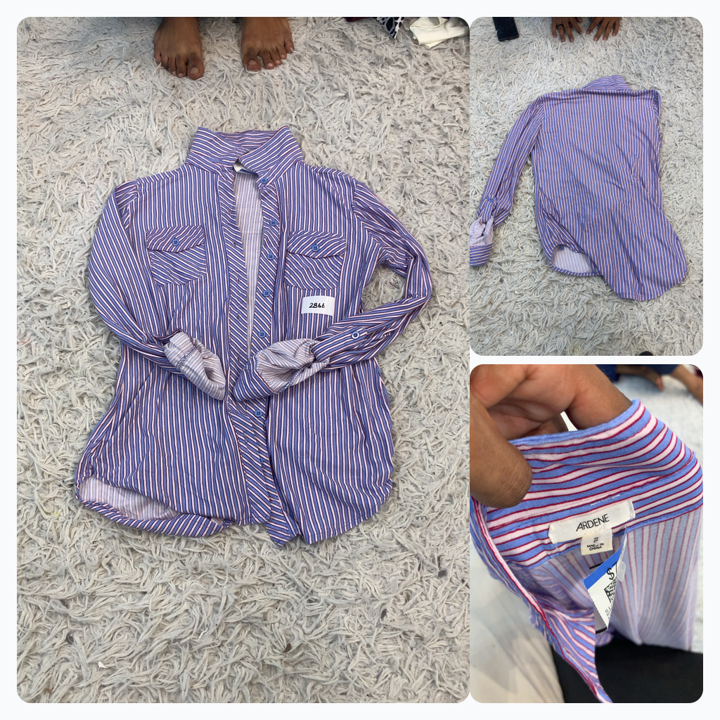 Camicia a righe con bottoni