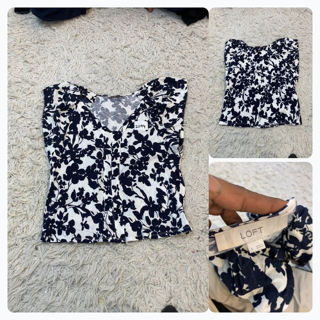 LOFT Floral Print Top