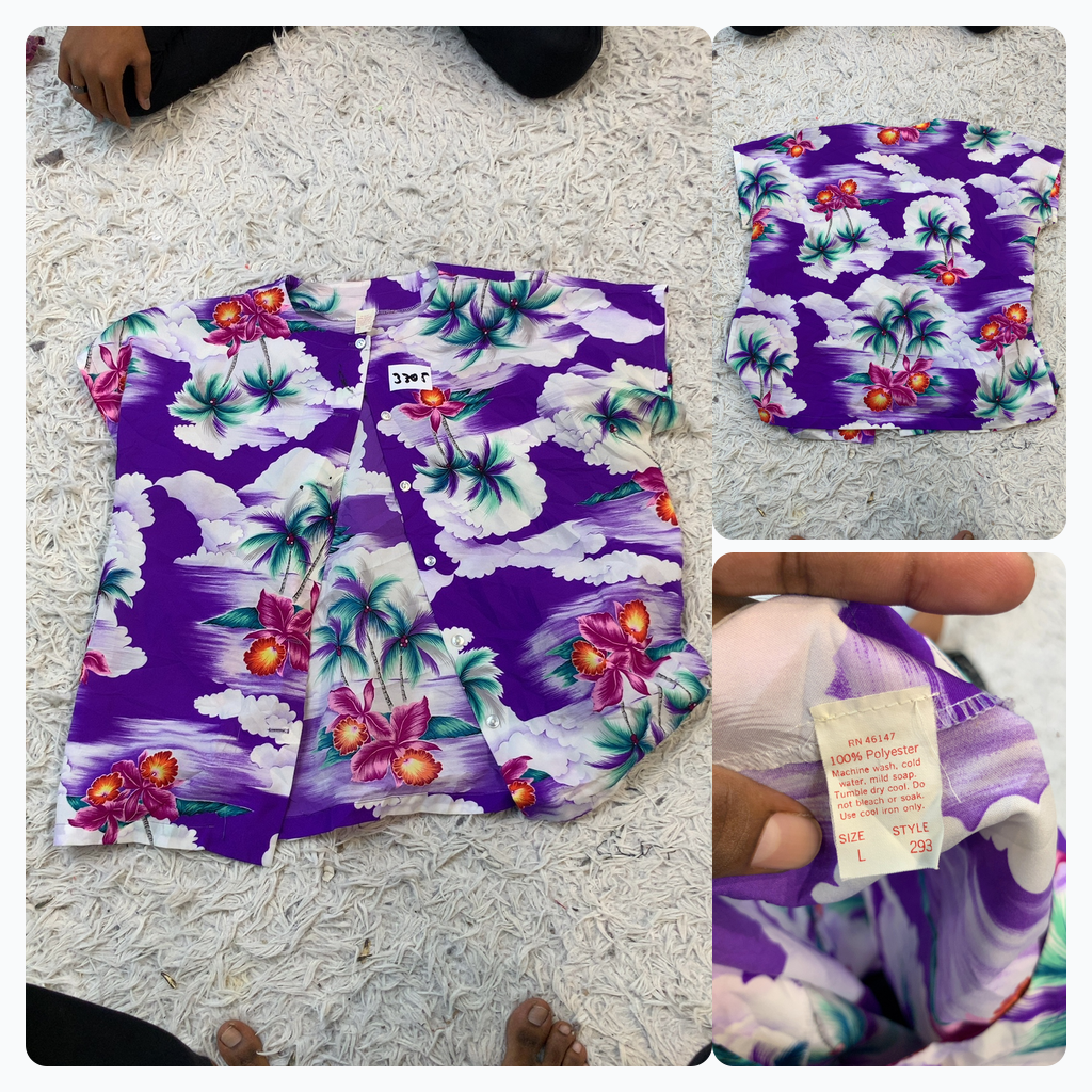 Camisa hawaiana floral púrpura