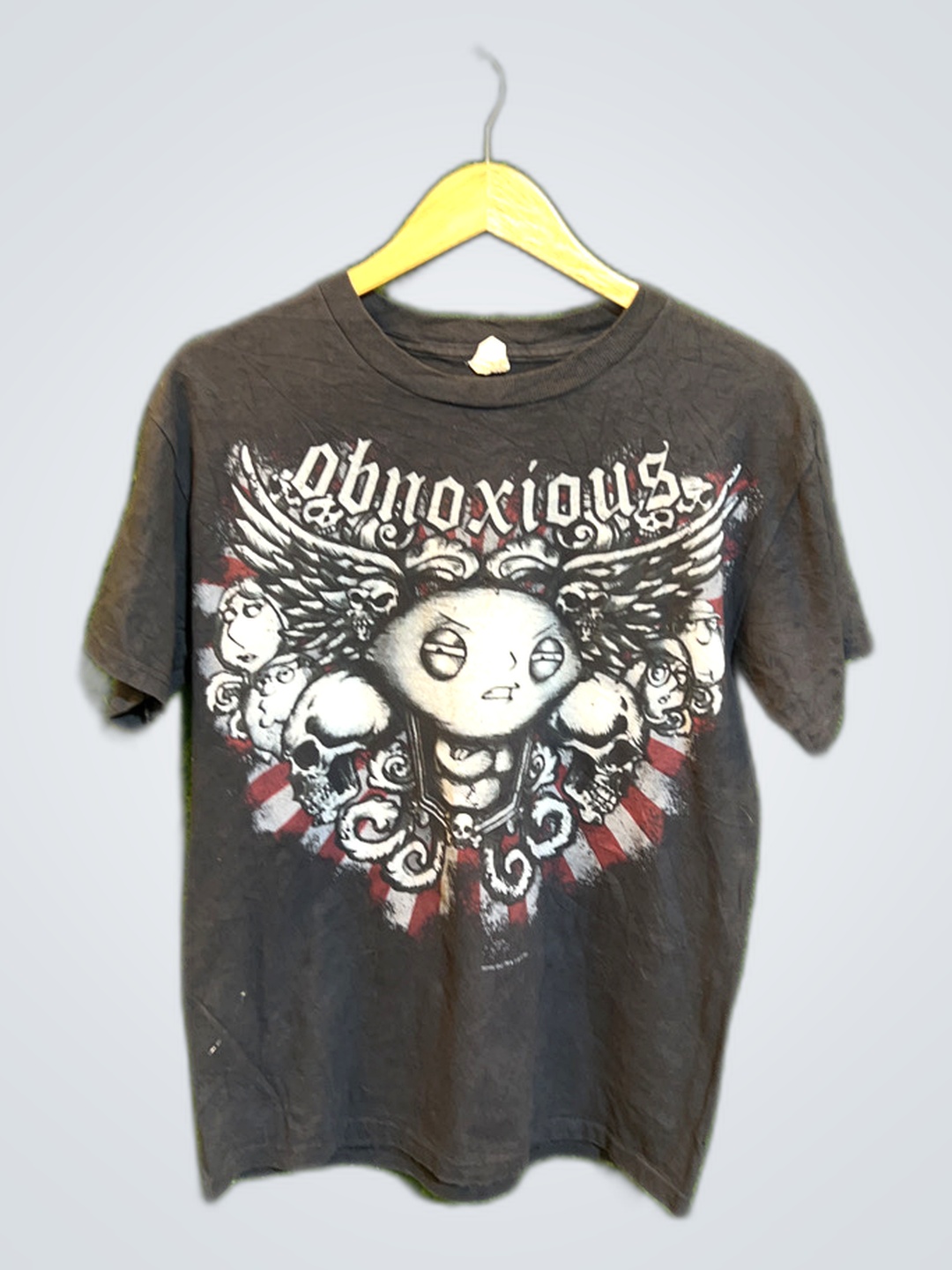 T-Shirt mit unangenehmer Grafik