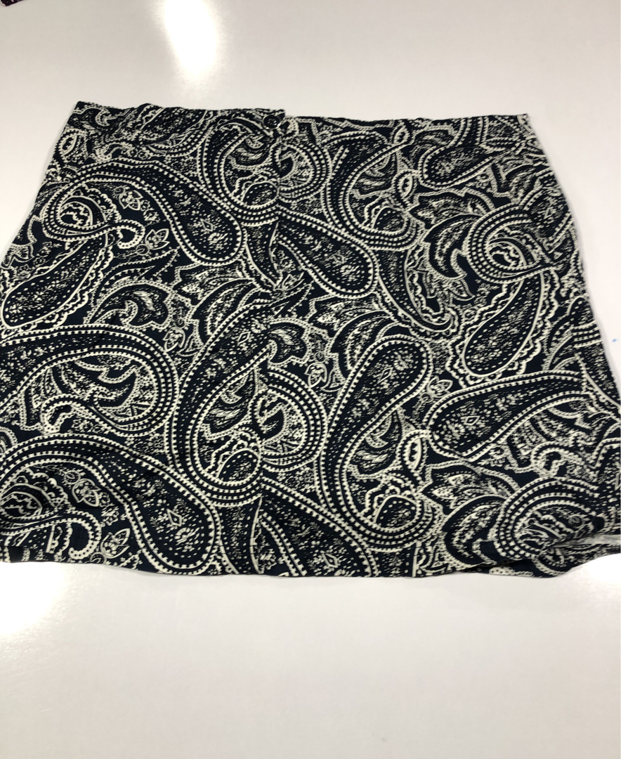 Saia Paisley Karen Scott