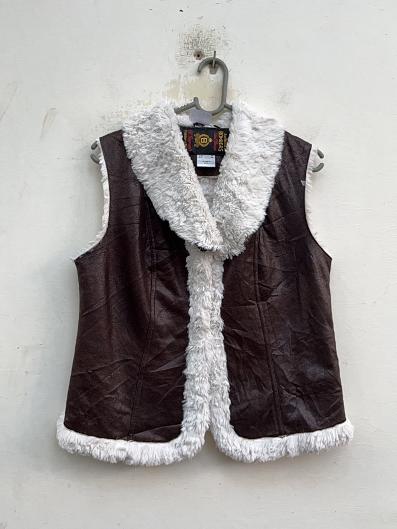 デザイナーウエストコートバンドル - Red or Dead, Balenciaga, Guess,..