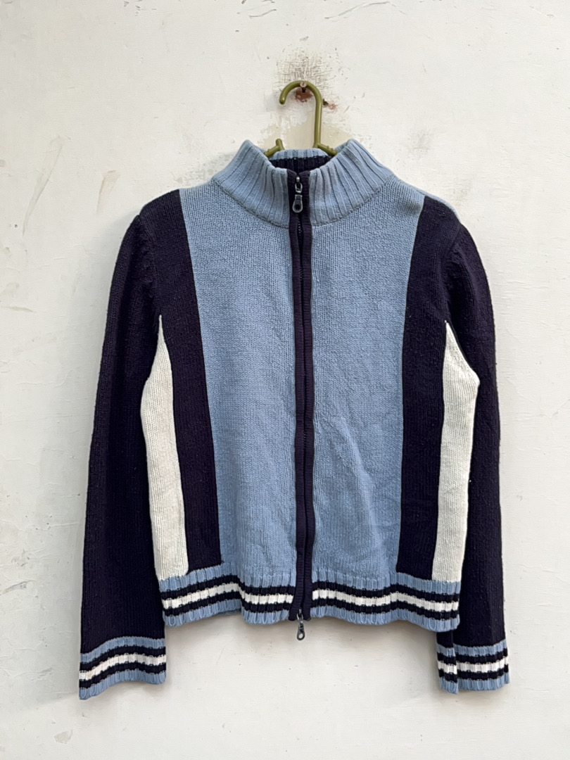 「ブランドなしのニットウェアバンドル - カーディガン、タートルネック、セーター Superdry ..