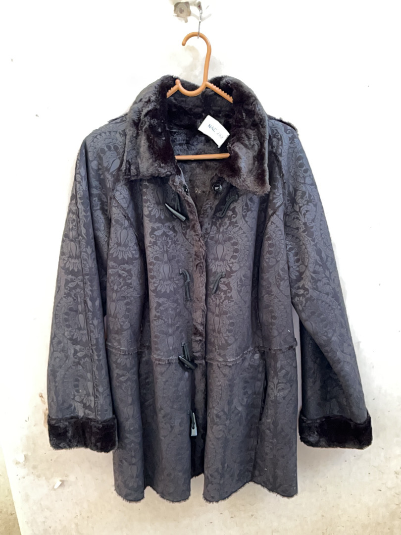 MAC Fur Trimmed Embroidered Jacket