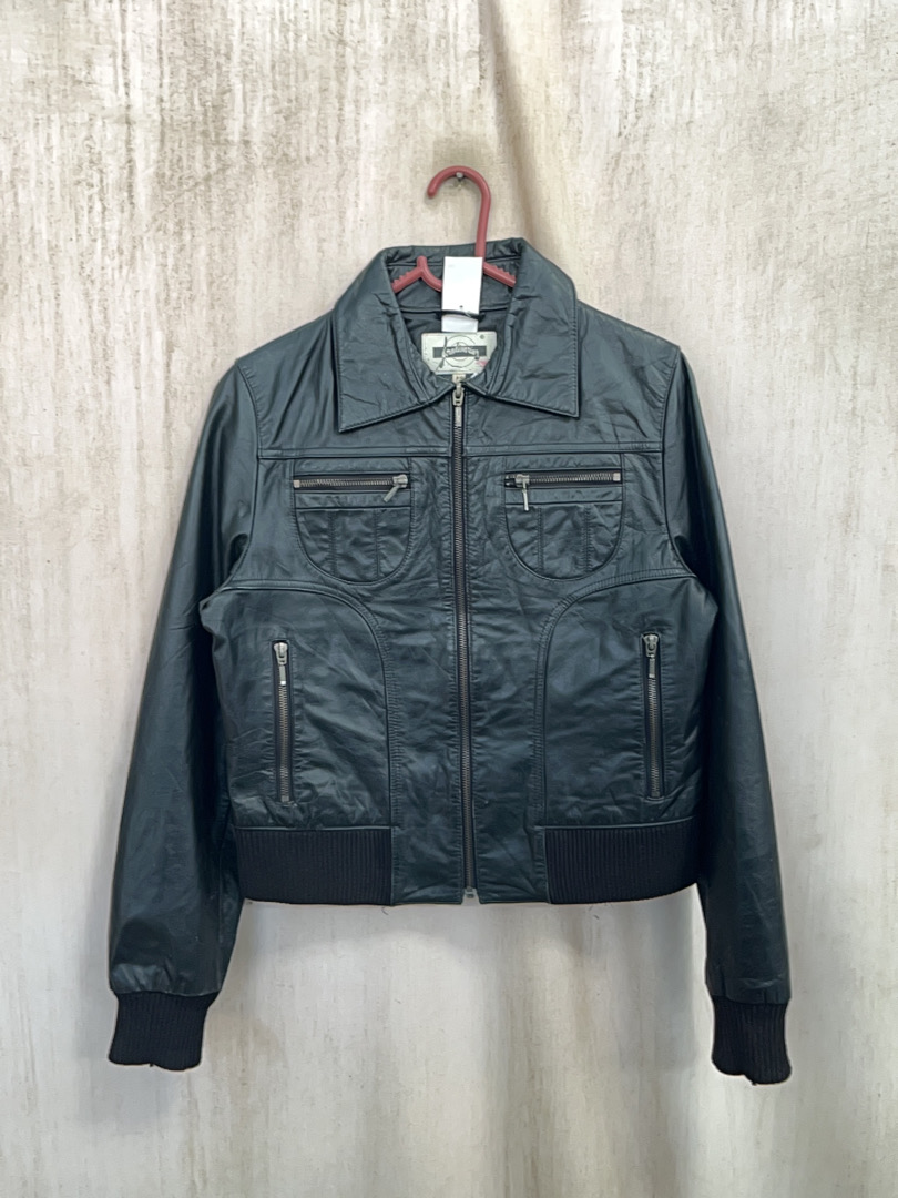 Veste en cuir noir Red or Dead