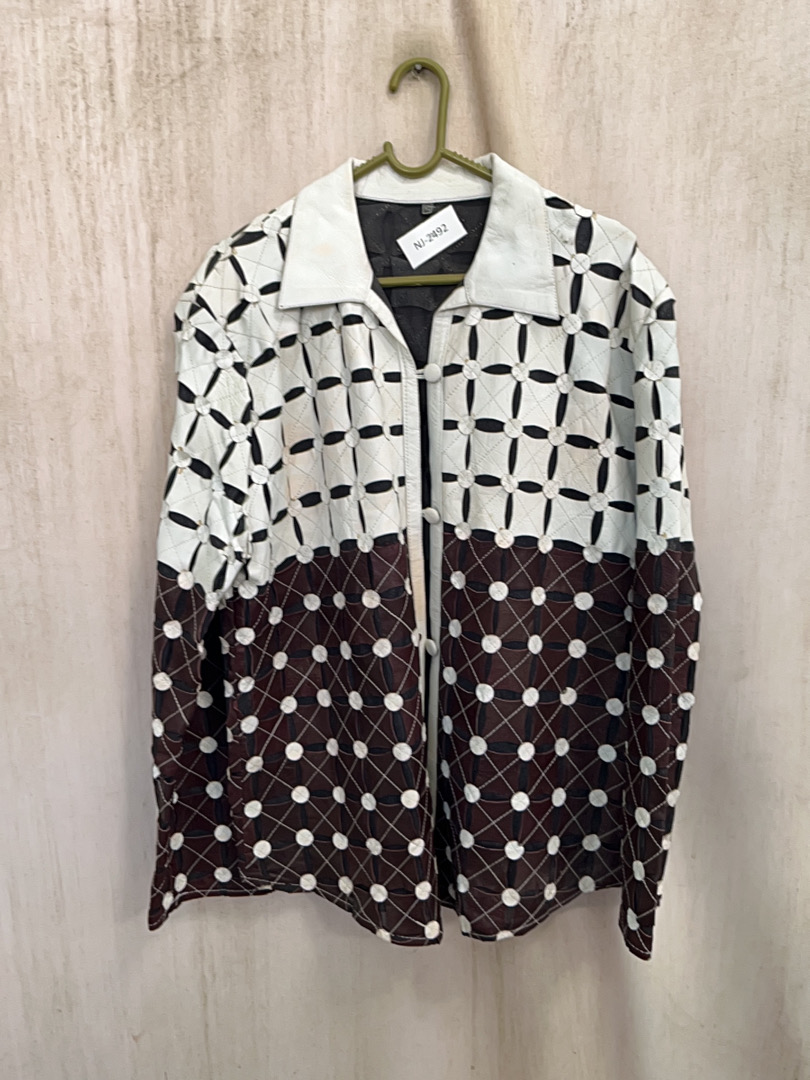 Jaqueta de Couro Estampada