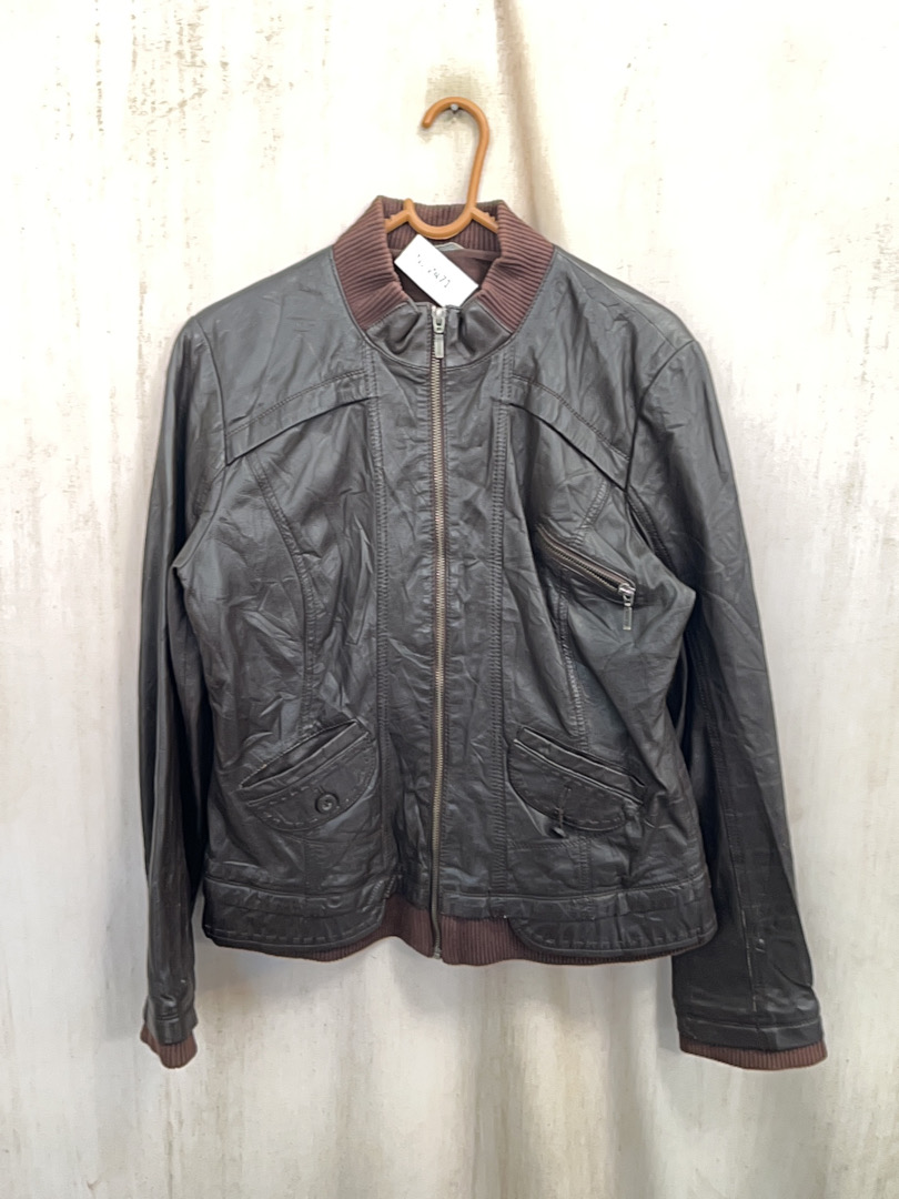 Veste en cuir sans marque