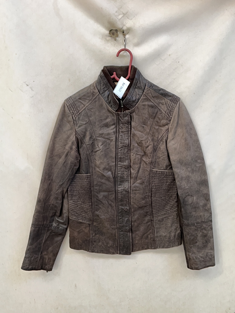 Erzrian Gray Leather Jacket