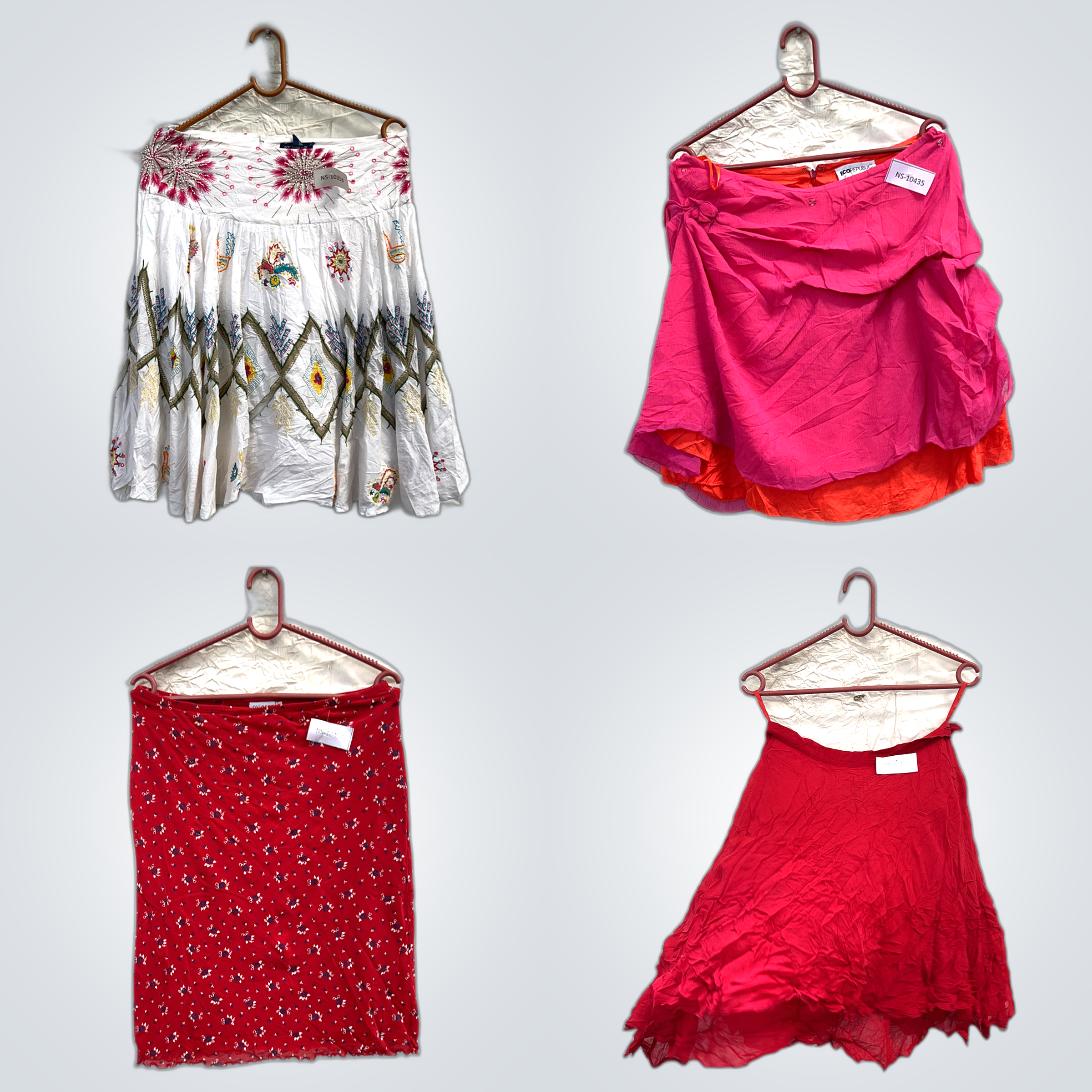 Bundle di Vestiti e Gonne Floreali Vintage - Heine..