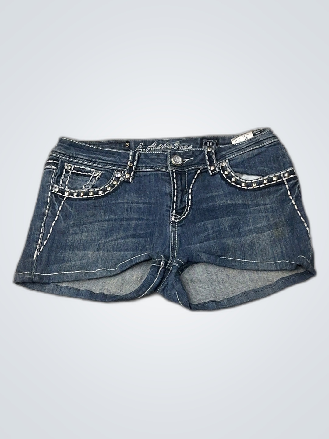 Shorts de mezclilla adornados L.A. Idol