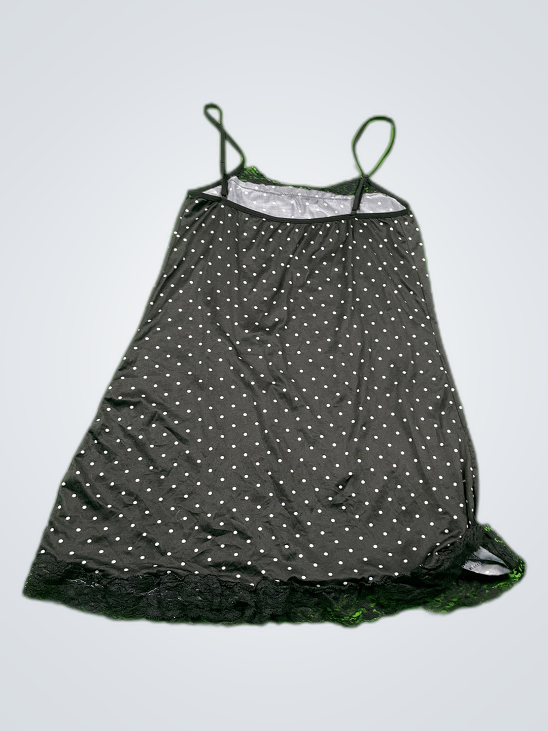 Chemise de Bolinhas Pretas