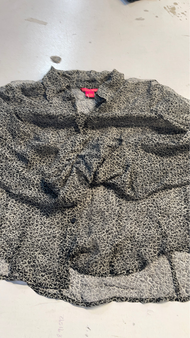 Blusa de estampado de corazones Sunny Leigh