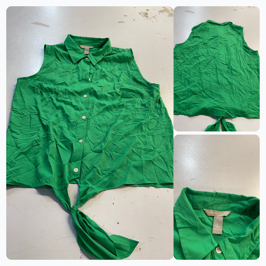 Banana Republic Green Sleeveless Button-Up Tie-Fro..