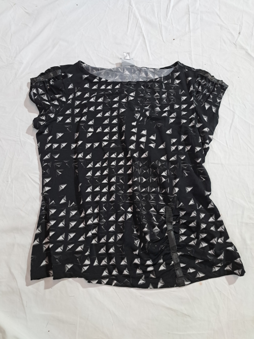 Worthington Black and White Printed T-shirt
