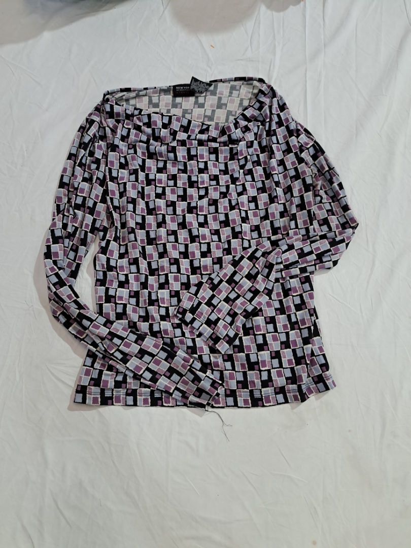 New York & Company Stretch Long Sleeve Top