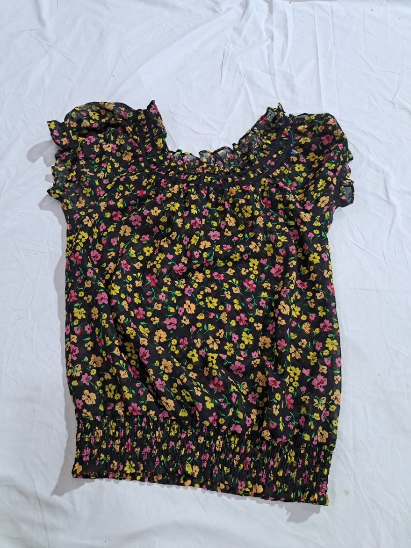 Floral Print Ruffle Top