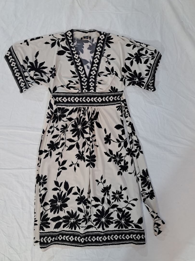Blumenmuster Midi-Kleid