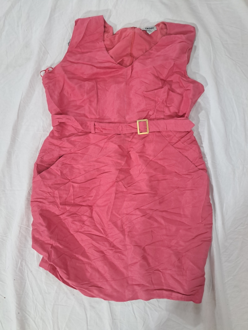 Robe sans manches rose DKNY