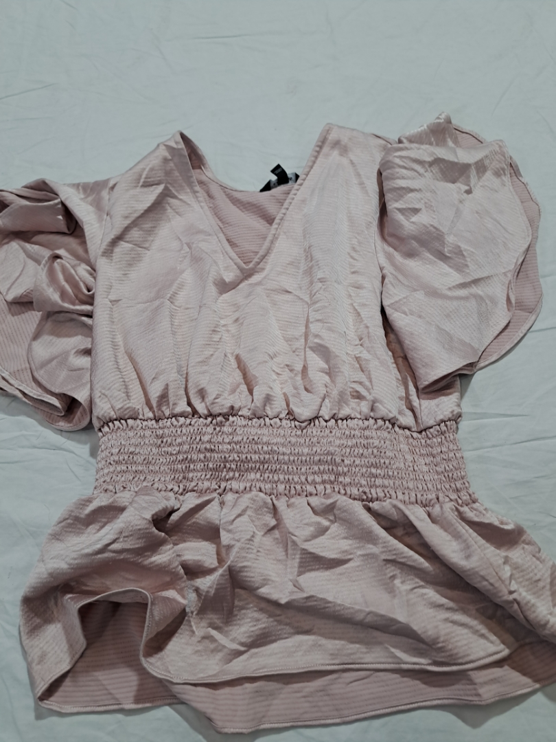 Express Pink Puff Sleeve Top