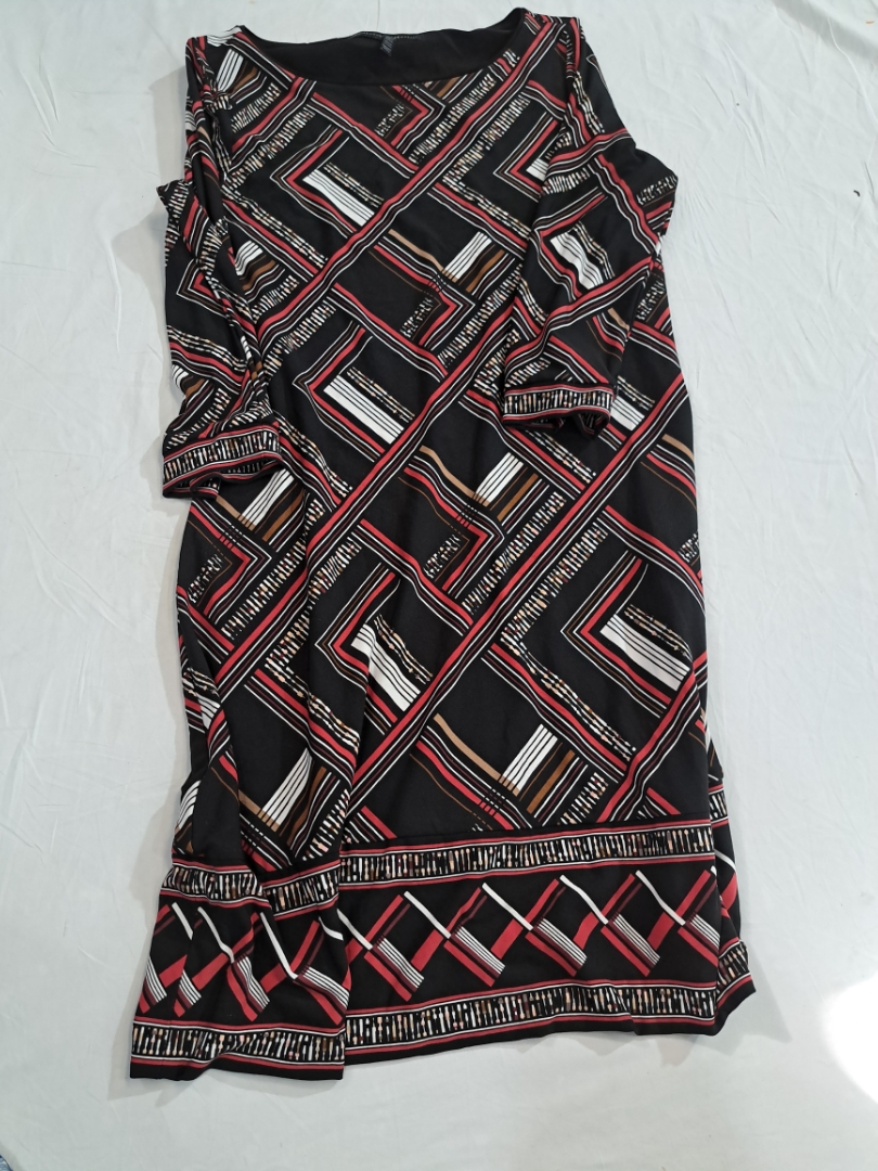 White House Black Market Geometric Print Dress