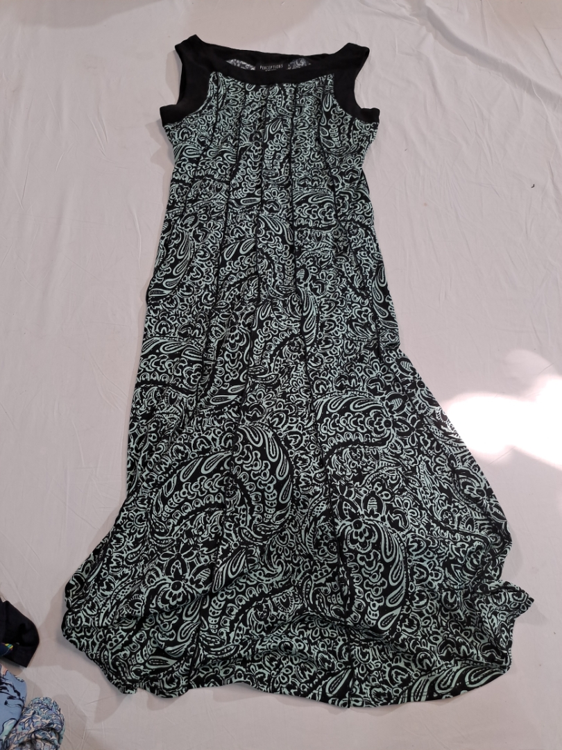 Perceptions New York Paisley Print Maxi Dress