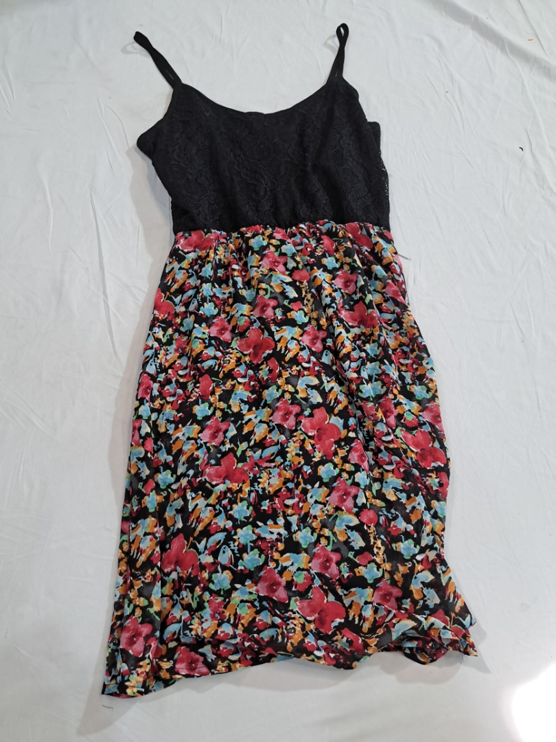 Floral Print Dress with Lace Top