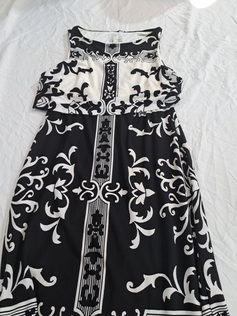 Donna Morgan Black and White Maxi Dress