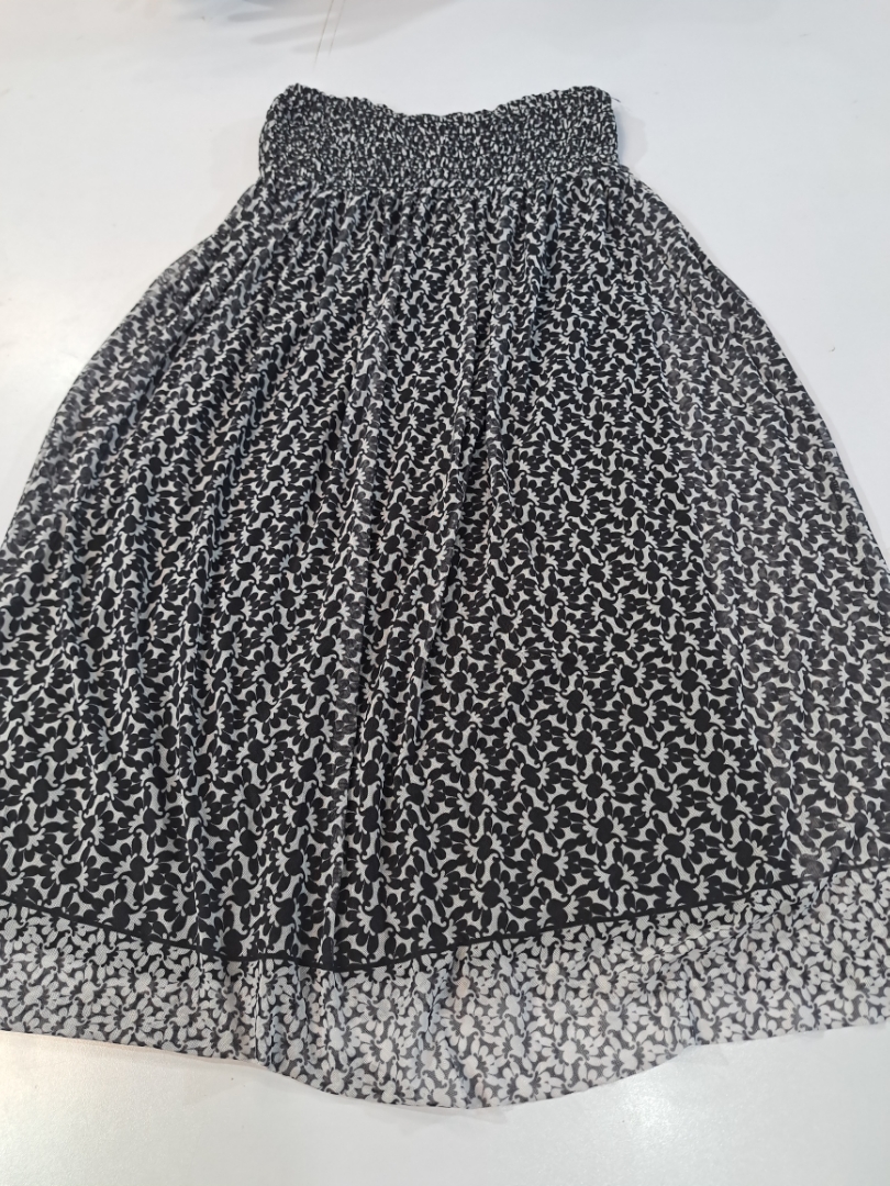 Black and White Floral Print Dress