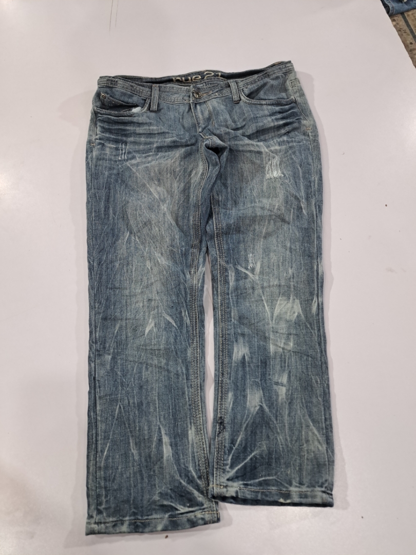 Rue21 Distressed Jeans