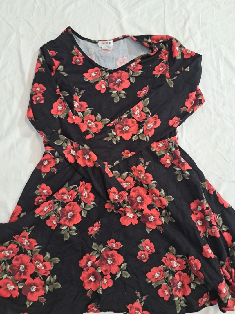 Forever 21 Floral Print Dress