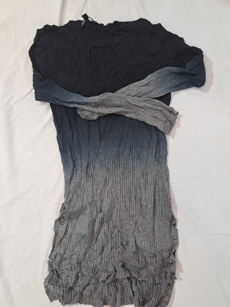 Rock & Republic Ombre Knit Top