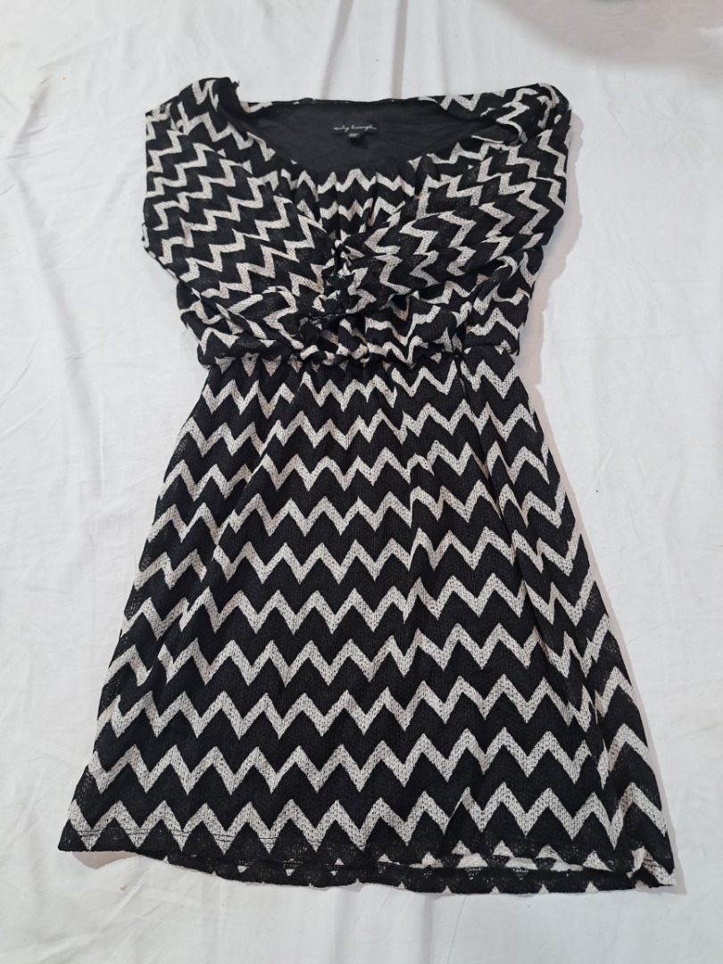 City Triangles Black and White Chevron Dress