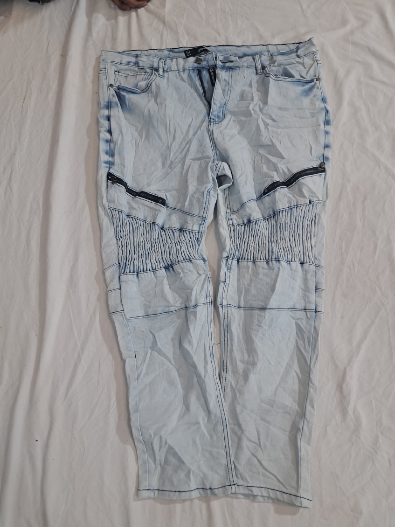 Akademiks Light Wash Moto Jeans